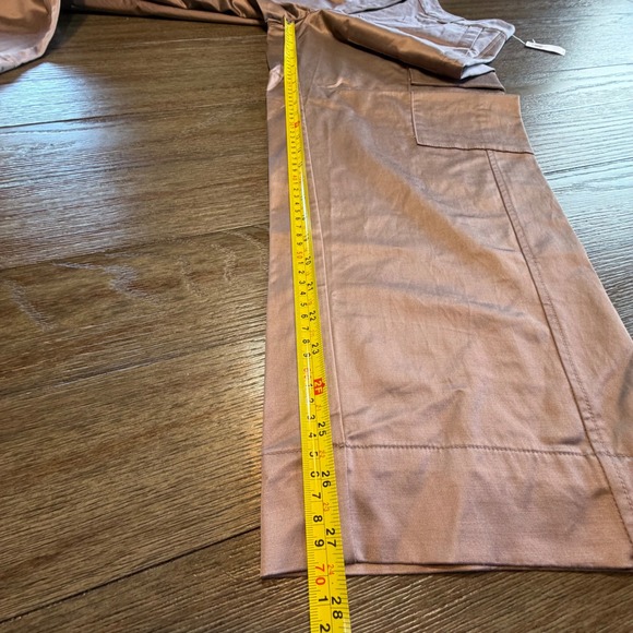 Old Navy Extra High-Rise Wide Leg Cargo Pants Satin Shine Brown Womens 4 NEW - Picture 8 of 10